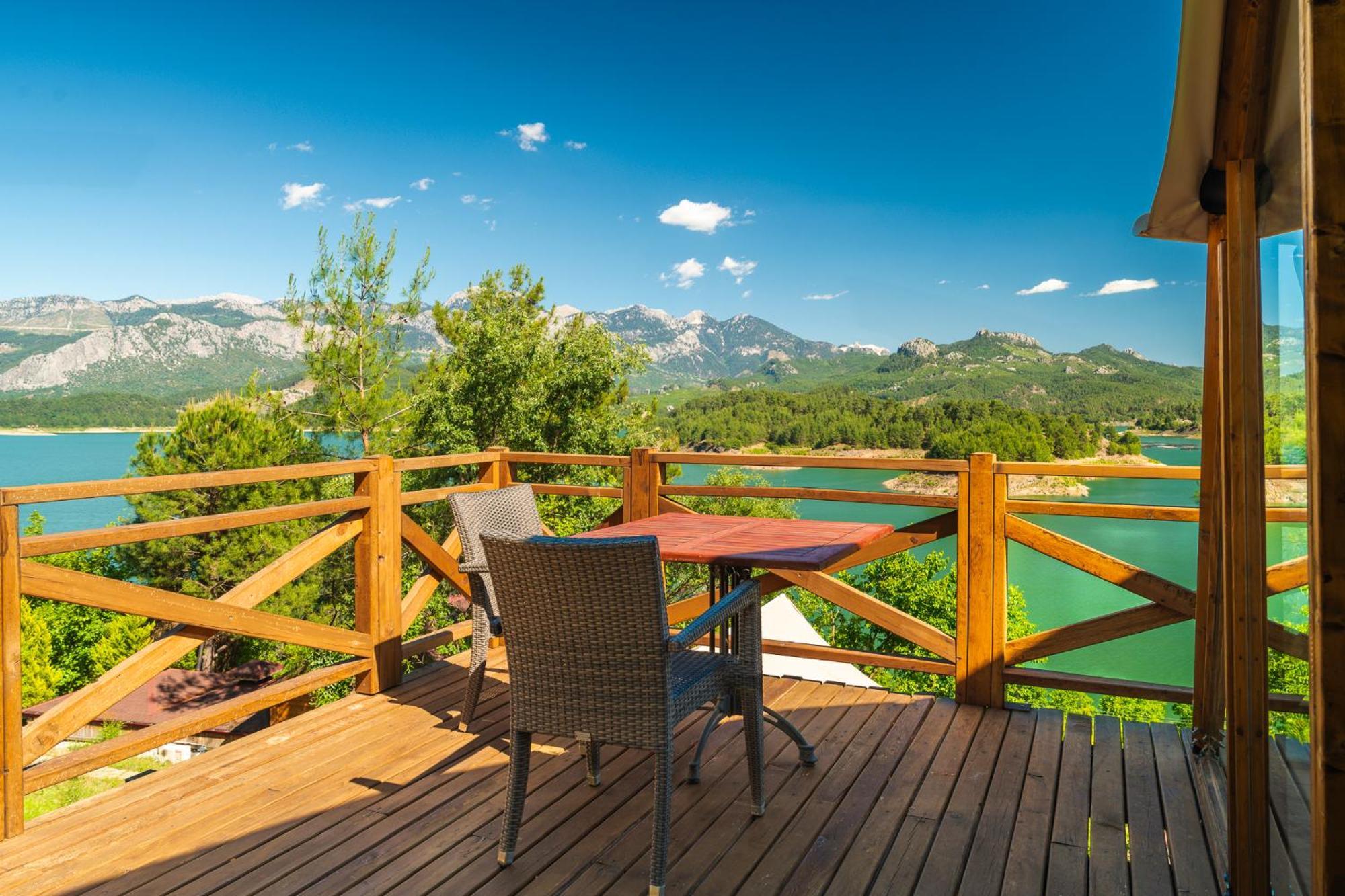 Hotel Sakli Gol Evleri à Karacaören Extérieur photo
