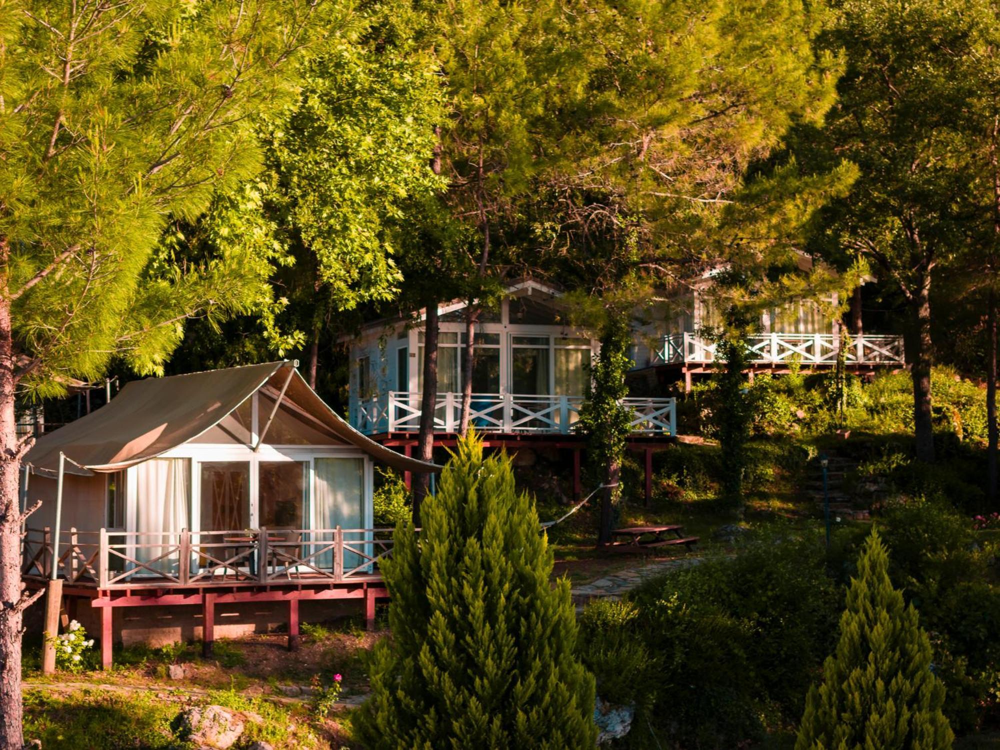 Hotel Sakli Gol Evleri à Karacaören Extérieur photo